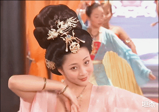 貂蝉|长相不符别硬演，6位出演“四大美女”的演员，一个比一个辣眼睛