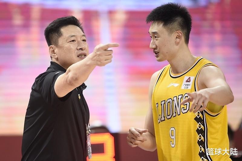 亚锦赛|正式离队！李京龙被郭士强放弃，或加盟上海男篮