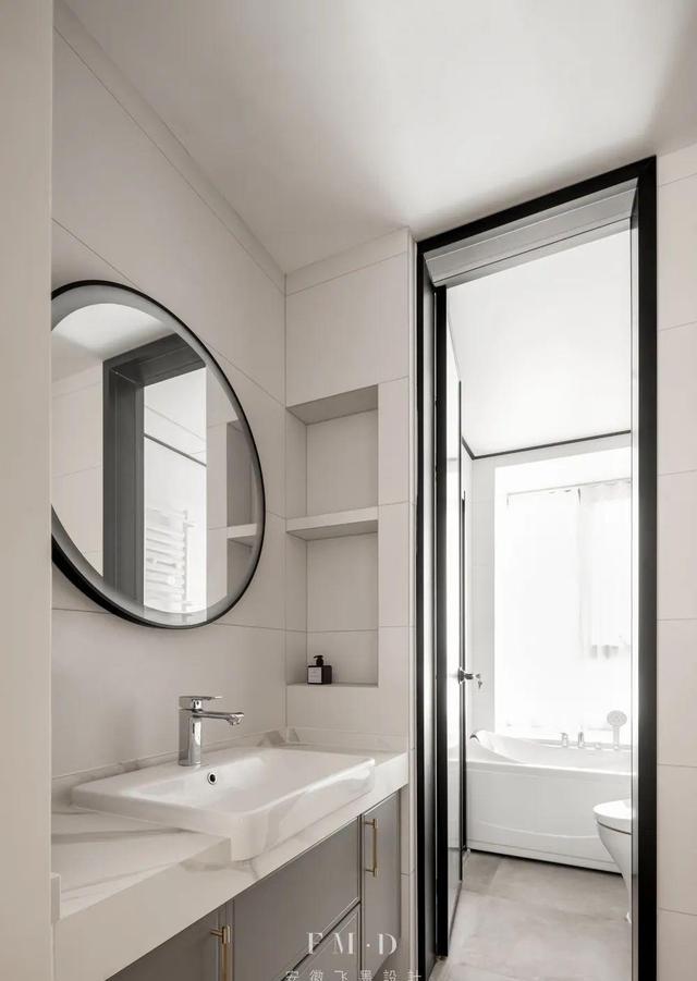 不跟风网红设计,也拒绝过度装修,这个180大平层,那叫一个舒服