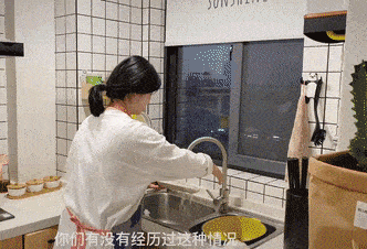 建议主妇:若不差钱,给厨房添置3个“高级货”,幸福感倍增!