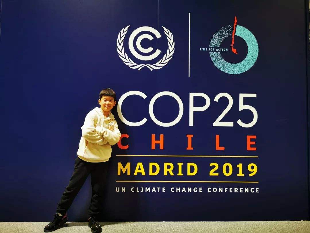 "天才少年"陈鹤途,12岁硕博连读,9岁联合国英语演