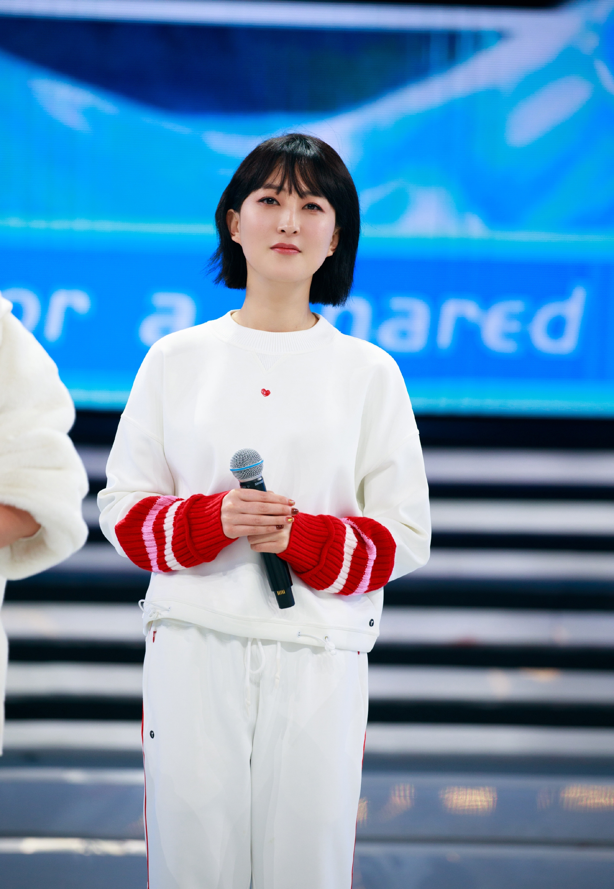 Cosplay|开心麻花女演员不当言论遭批!把国旗说成被窝,搭档吓坏忙救场