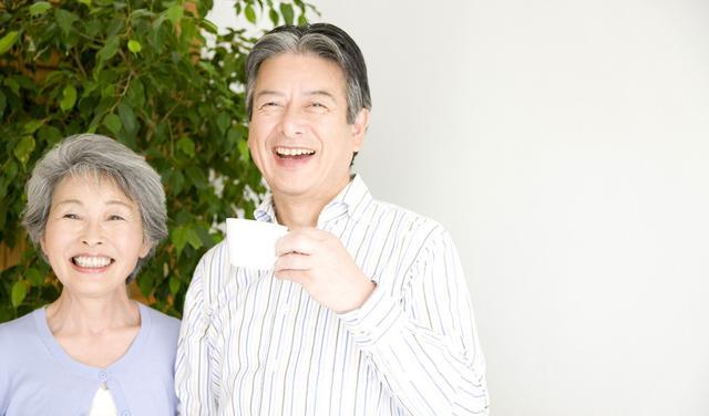 大爷|搭伙老伴要求每月再给3千零花,68岁大爷怒:你真把我当冤大头了