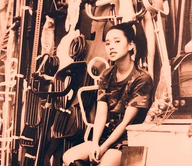 伊能静|伊能静：54岁还没活明白！太作，是因为内心缺乏安全感