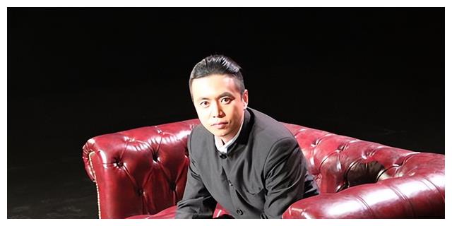 娱乐圈|当过老师的七位明星,表面是演员,实际娱乐圈一半都是他们的学生