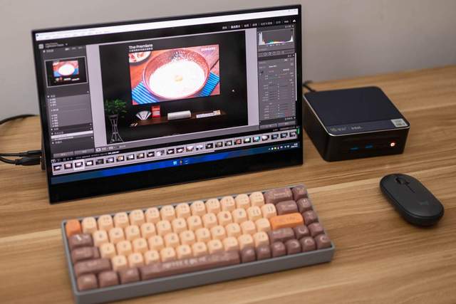 显示器|巴掌大的主机？居然还是i7处理器！零刻SEi 10体验到底如何