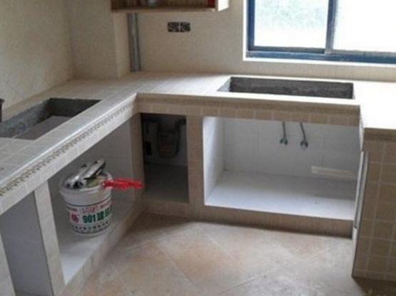 越来越多人家里不买橱柜了,回家直接用水泥砌,太聪明了