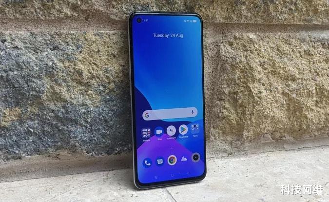 realme|从2599元跌至1599元，65W闪充+3200万，“13GB运存”手机跌至新低