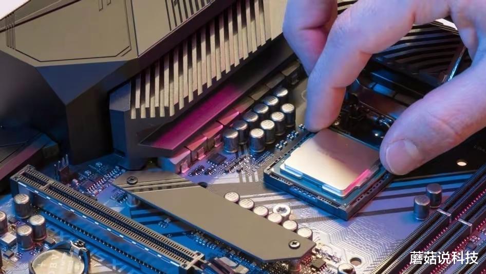 半导体|联合“围剿”正式开始，28nm即将下线，中国半导体突围时刻或来了