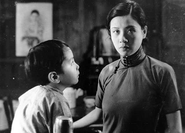 阿Sa|她是世界认可的中国第一位女演员,在称赞与批评声中过完了一辈子