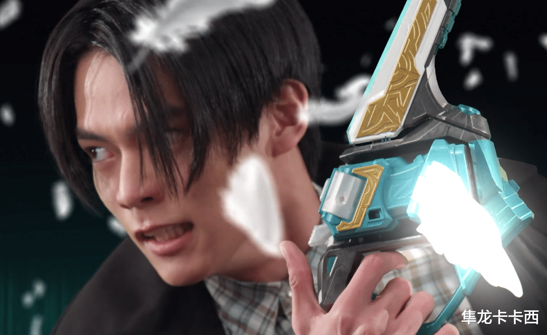 乌贼|假面骑士live强化形态初登场变身 今天的主菜是白鸟轰炸大乌贼