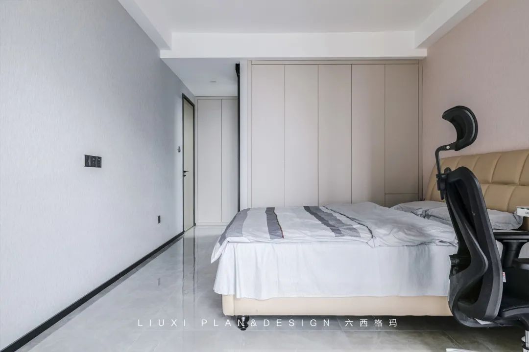 140平米现代简约风装修案例——高级灰家居落地