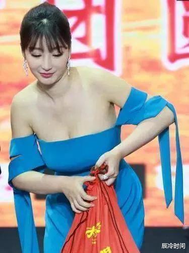 柳岩|柳岩母亲杨邦梅:难忘女儿借钱给我看病,余生只希望她找个好男人