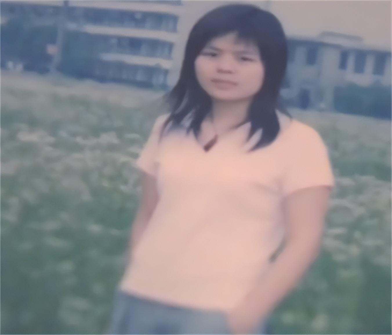 亲生母亲上门探望,女儿梆梆4拳打出家门,女儿:猫哭耗子假慈悲