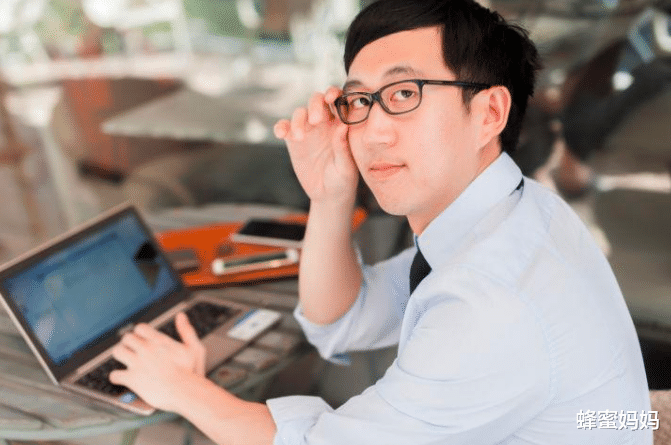 教师|专业还会影响择偶?这几个专业择偶时不占优势,男同学要谨慎考虑