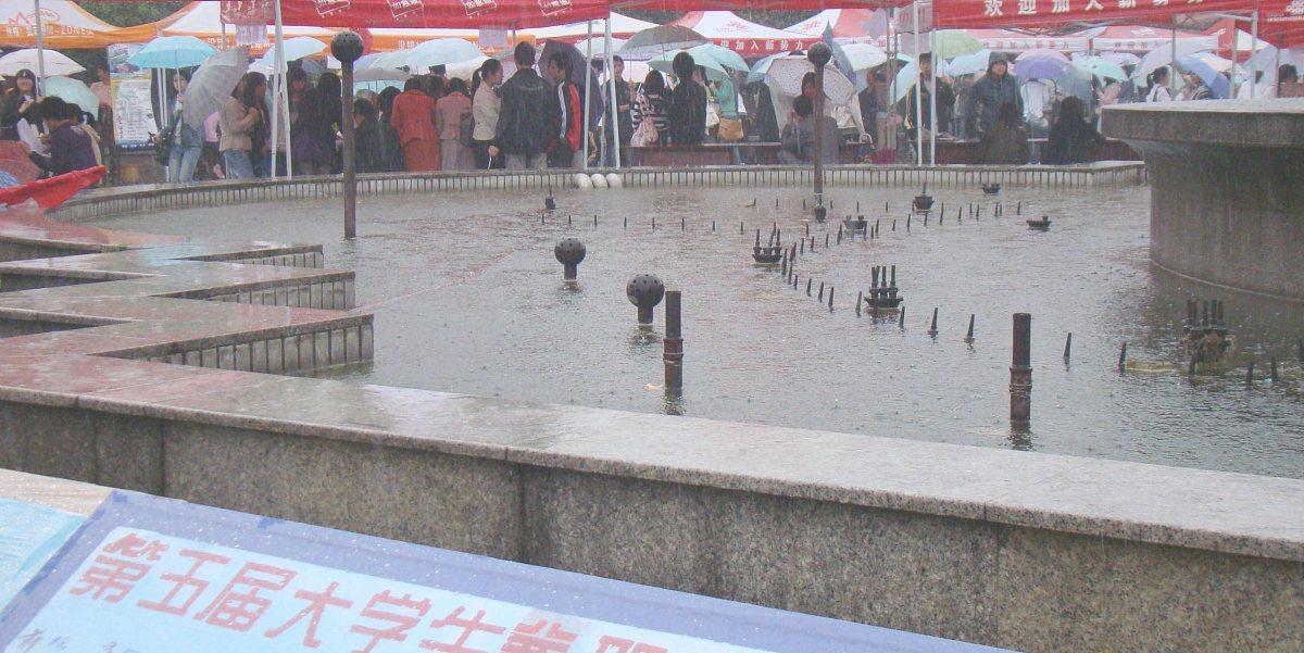 大学生|有人干一年买宝马,劳务派遣真是暴利行业吗?