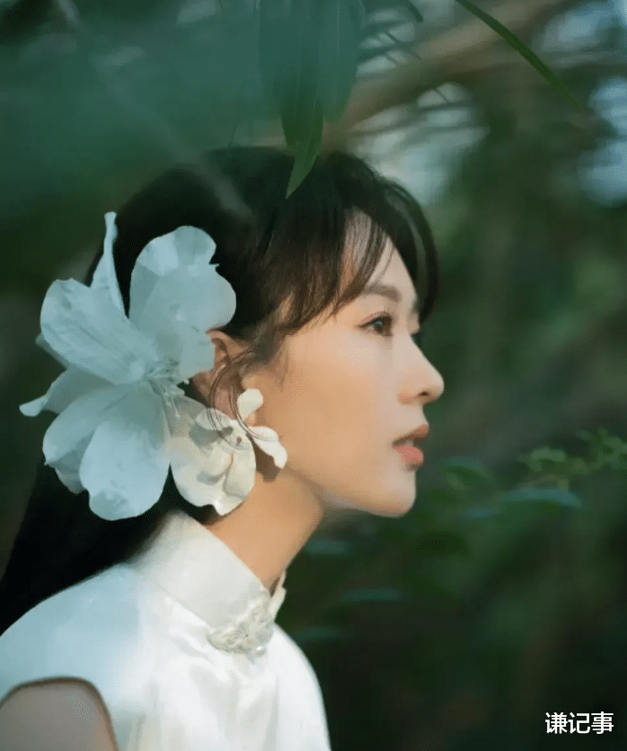 童瑶|结了婚的童瑶像开了挂一样!