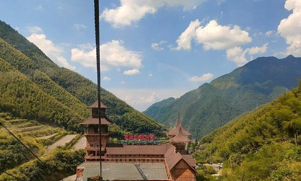 浙江省|绚烂璀璨的浙江小城,被誉为“青瓷之都”,一种“兵器”男人都爱