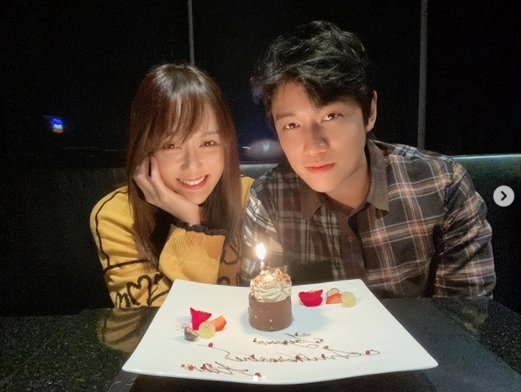 陈乔恩|陈乔恩与富二代男友结婚！牵手合照超甜蜜，赵小侨送祝福孙德荣催生