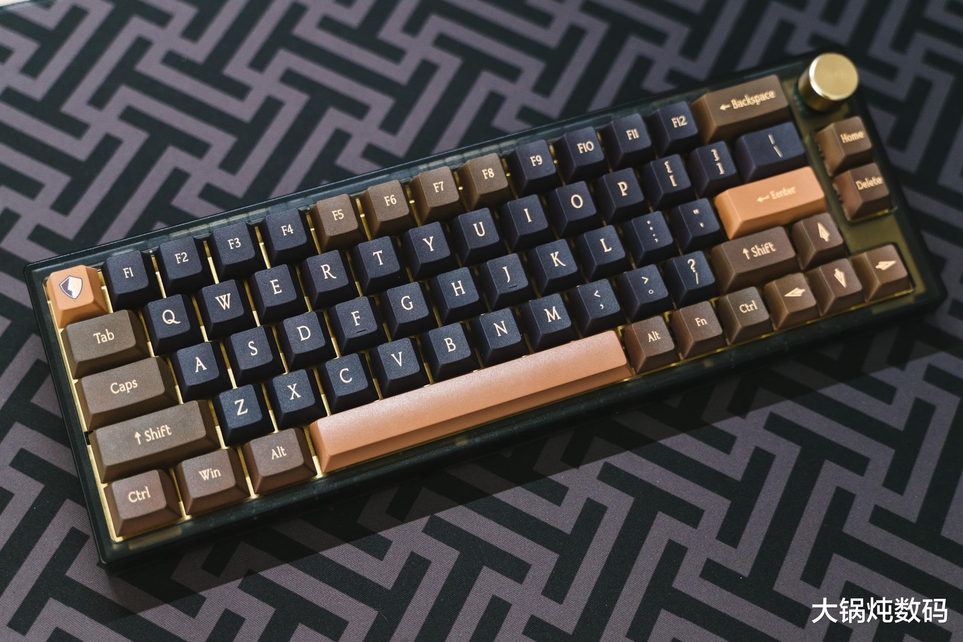 显示器|高颜值65%配列键盘——杜卡洛VN66黑金版