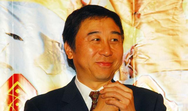 冯巩|侯耀文曾要收冯巩？被马季先下手？冯巩说两个人都改变了他的一生