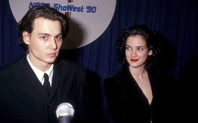 薇诺娜·瑞德|薇诺娜·瑞德:17岁爆红,美貌惊人是德普挚爱,却沦落到当街盗窃