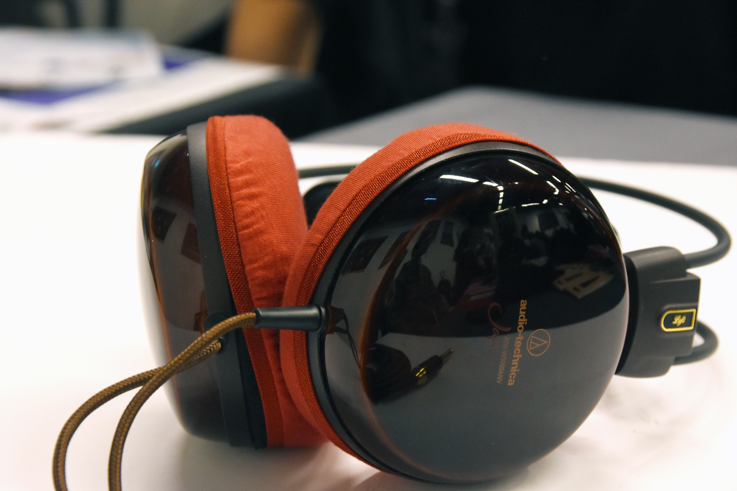 专利申请|想起初恋的味道！说说我听过最“毒”的7副女声耳机