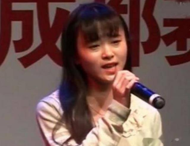 杨幂|这年头的明星,只剩性别是真的了