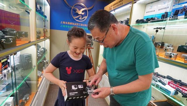 数码相机|中国生产数码相机吗？1998年海鸥牌数码问世，后来怎么搞没了