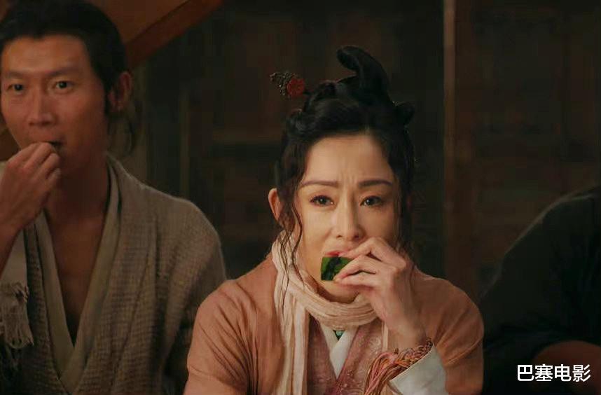 杨幂|“顶级美人”的尴尬现状：大多不愿自然老去，一个比一个脸僵