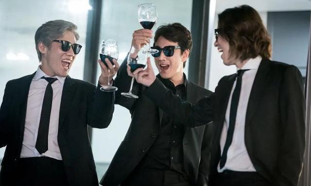 电影|《我的大叔》4年,李知恩电影入围戛纳,李善均成全能演员