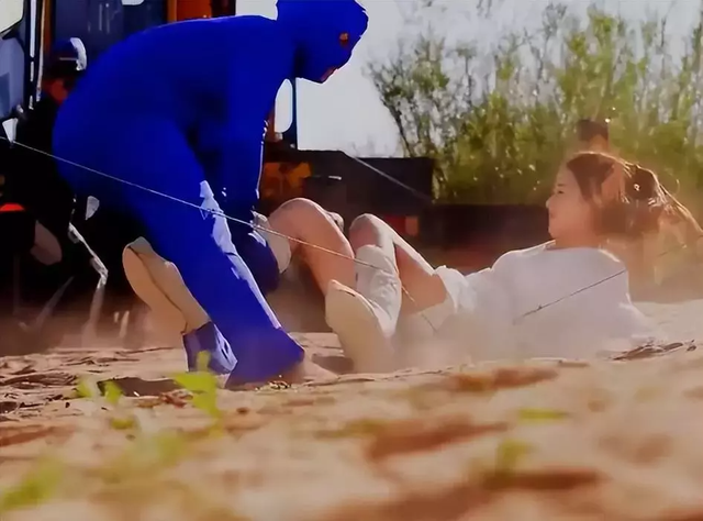 赵丽颖|丑上热搜的赵丽颖,成了85花最大赢家