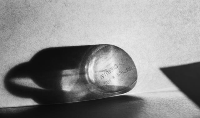 法国摄影师镜头里的“性冷淡”风，让商业摄影成为艺术大片