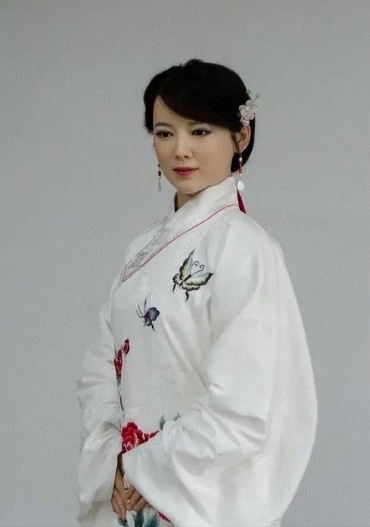 机器人|现实版的“机器人女友”竟然真的在日本开卖了，售价10万日元