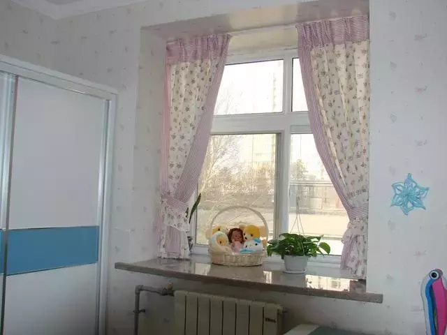 若你家工人装修飘窗时留了两个小耳朵，别验收了，直接给钱吧！