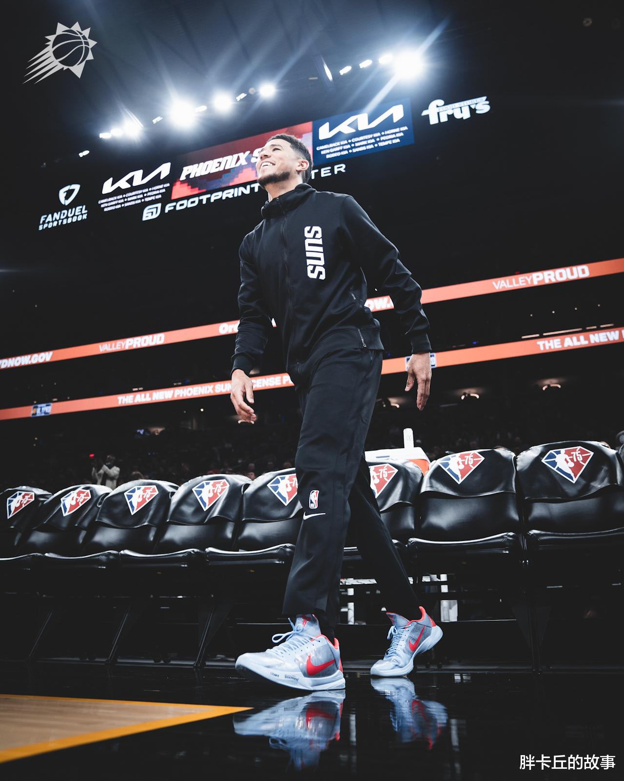 威斯布鲁克|2月28日NBA球鞋上脚，布克上脚科比5，库里为复刻球鞋带货