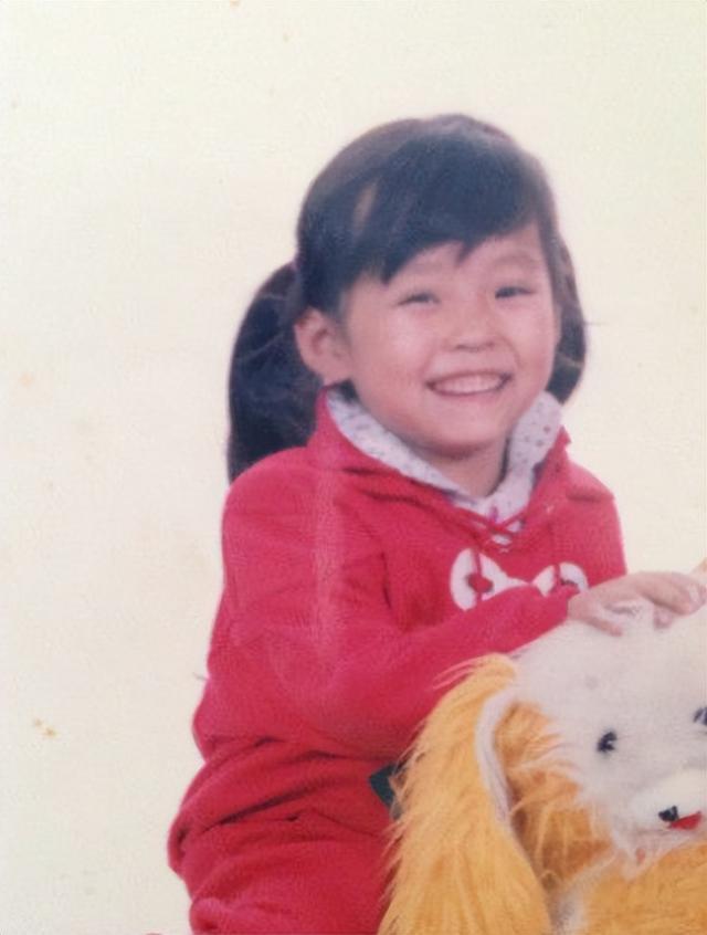 影史|张靓颖：痴爱冯轲15年，被骗走亿万身家，离婚4年后如今怎样了