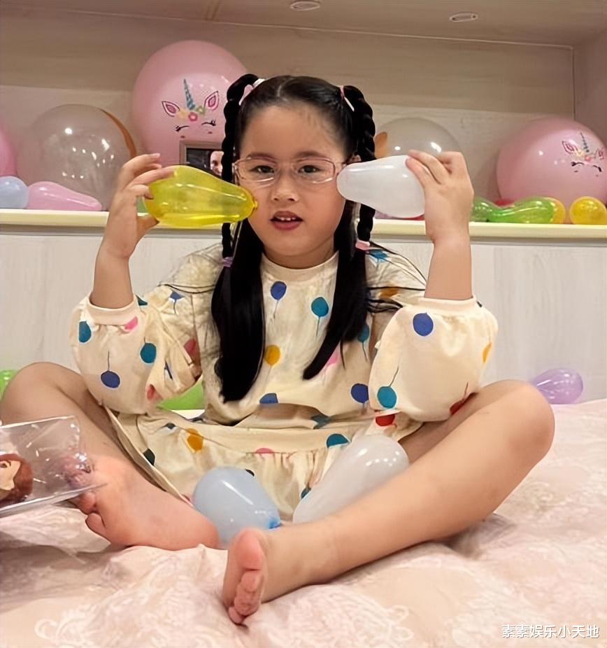 余苑绮|余苑绮遗愿完成，全家为5岁女儿庆祝生日，共同走出悲伤