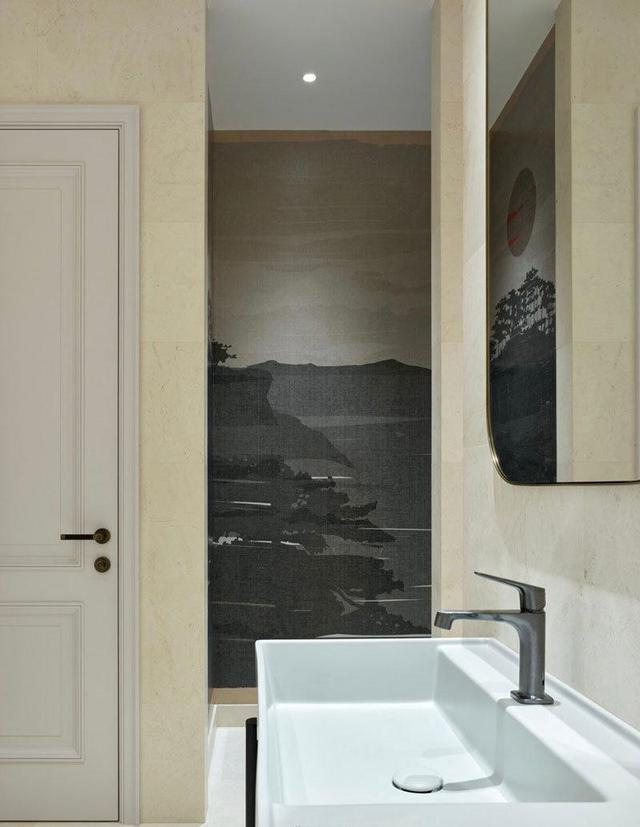 大胆色调的复古公寓,客餐厨一体不拥挤,质感的家具让家变独特