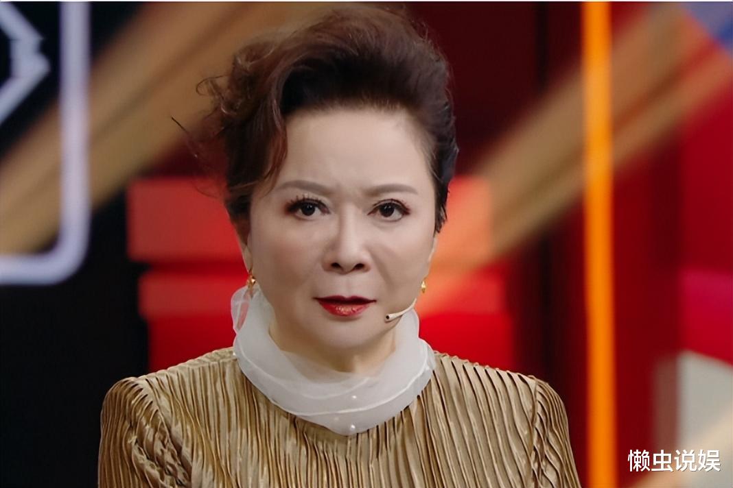 蔡明|蔡明儿子丁丁:36岁仍未婚无子女,是蔡明的骄傲也是她的心病