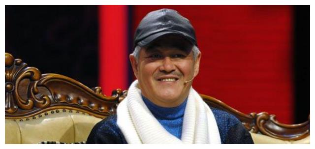 赵本山|李正春去世15年,当年要帮他照顾妻儿的赵本山做到了吗?