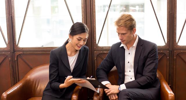 |陪领导出差，高情商下属：多做3件事，少问3件事，牢记准没错