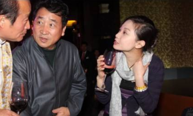 姜昆|同父不同命！姜昆掐断女儿明星梦，带养子上春晚，今养子成他骄傲