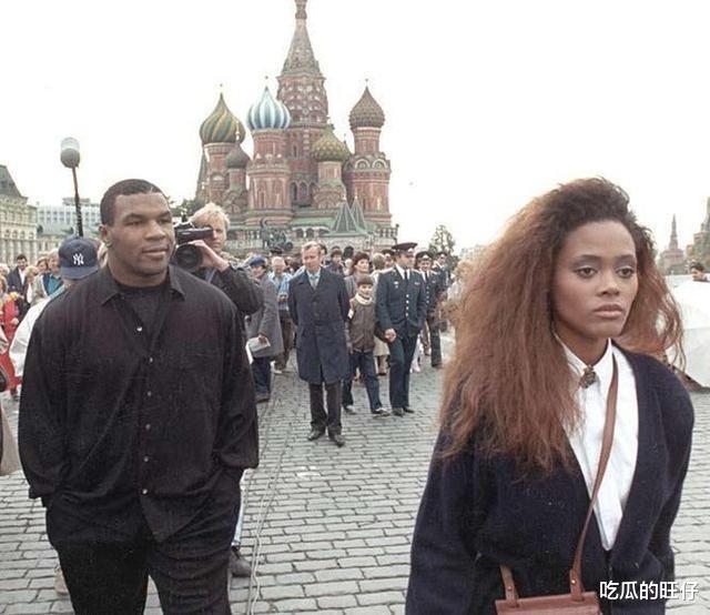 曾可妮|泰森原配胆子大！出轨美男布拉德·皮特，还敢跟乔丹传出感情绯闻