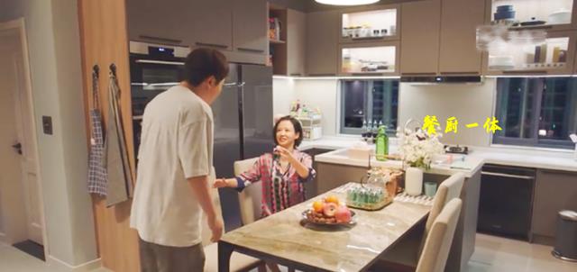 郭京飞|跟着电视剧学装修，《追爱家族》郭京飞住的房真不错，能做模板了