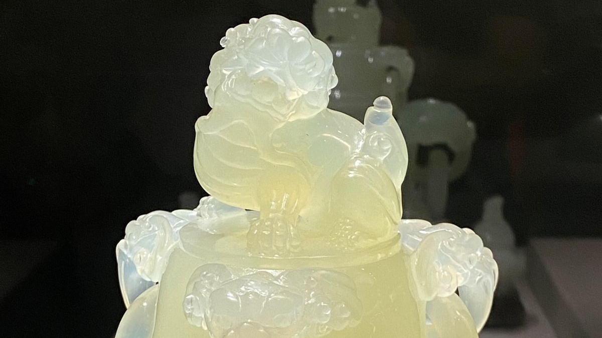 岫岩玉|辽博非遗雕刻：玉质极好的岫岩玉