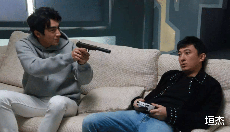 林更新|34岁林更新：与富二代女友相恋5年，转身和周冬雨蒋梦婕牵扯不断