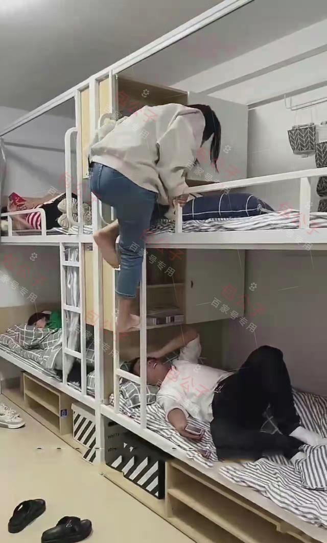 招聘|广东：公司变“集体宿舍”，男女混住引尴尬，女同事害羞加厚帘子