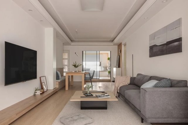 现代简约三居室，超爱的地台式榻榻米卧室！