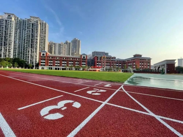 武汉|年薪10万！武汉市第十九中学招2人，免笔试！